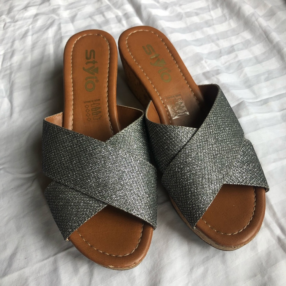 LIKE NEW Stylo Glitter Wedges